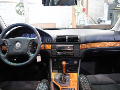 2000 BMW Alpina B10 — фото 11