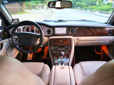 2004 Bentley ARNAGE thumbnail 77