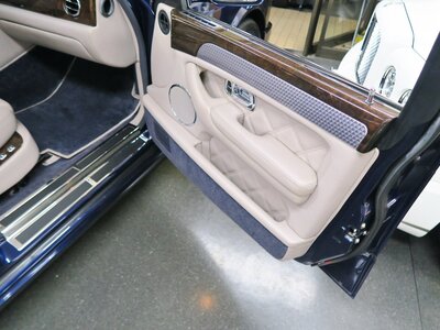 2004 Bentley ARNAGE thumbnail 7