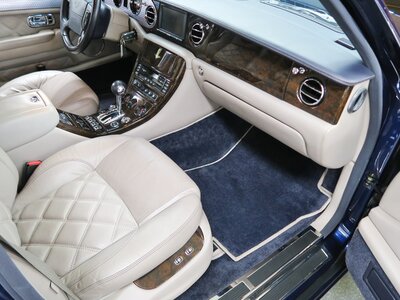 2004 Bentley ARNAGE thumbnail 56