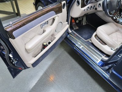 2004 Bentley ARNAGE thumbnail 5