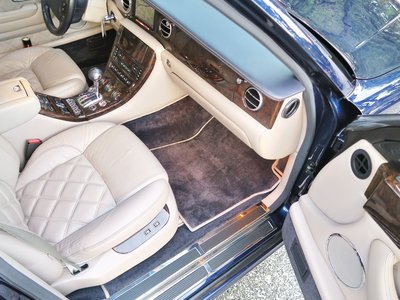 2004 Bentley ARNAGE thumbnail 76