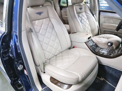 2004 Bentley ARNAGE thumbnail 26