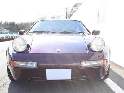 1991 Porsche 928 缩略图 7
