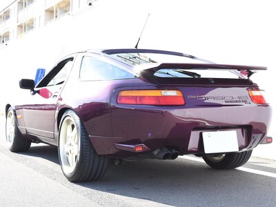 1991 Porsche 928 缩略图 10