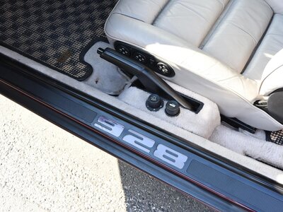 1991 Porsche 928 缩略图 38