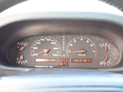 1991 Porsche 928 缩略图 40