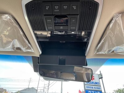 صورة 32 لـ 2025 Toyota LAND CRUISER 300