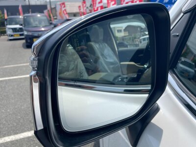 صورة 59 لـ 2025 Toyota LAND CRUISER 300
