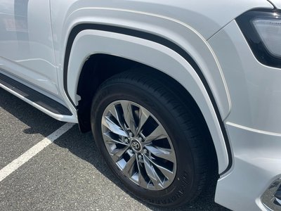 صورة 14 لـ 2025 Toyota LAND CRUISER 300