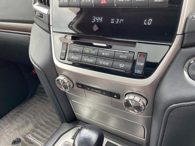 صورة مصغرة 29 لـ 2017 Toyota LAND CRUISER 200