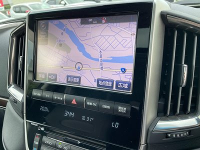 صورة مصغرة 6 لـ 2017 Toyota LAND CRUISER 200