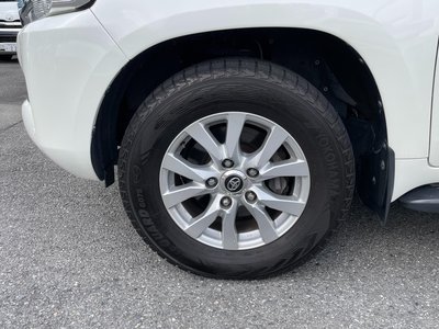 صورة مصغرة 25 لـ 2017 Toyota LAND CRUISER 200