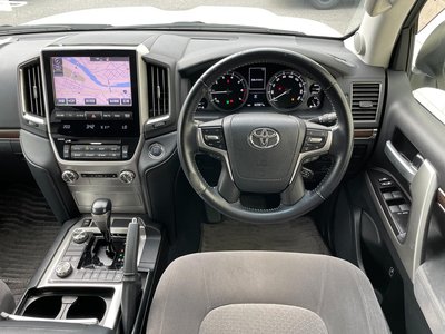 صورة مصغرة 39 لـ 2017 Toyota LAND CRUISER 200