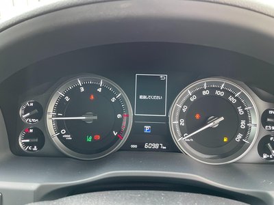صورة مصغرة 5 لـ 2017 Toyota LAND CRUISER 200