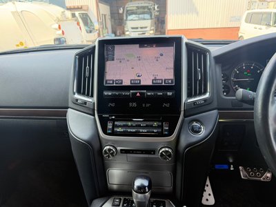 2017 Toyota LAND CRUISER 200 照片 64