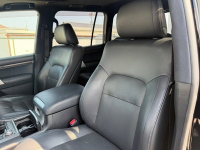 2017 Toyota LAND CRUISER 200 照片 40