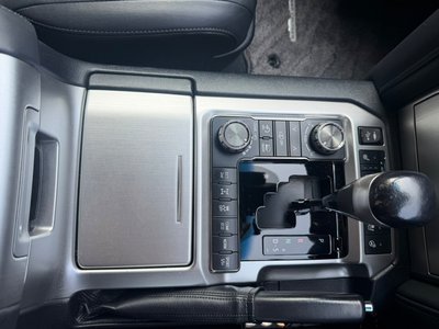 2017 Toyota LAND CRUISER 200 照片 76