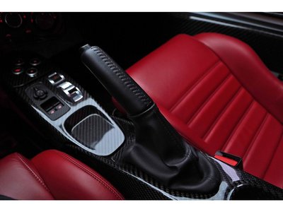 صورة 39 لـ 2015 ALFA Romeo 4C