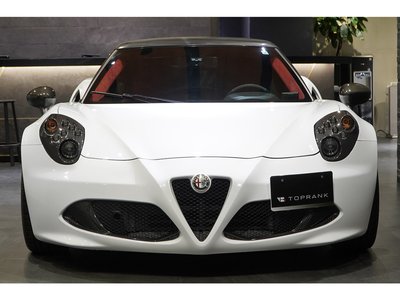 صورة 27 لـ 2015 ALFA Romeo 4C
