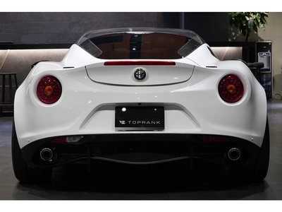 صورة 18 لـ 2015 ALFA Romeo 4C