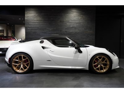 صورة 12 لـ 2015 ALFA Romeo 4C