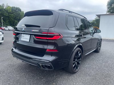 2023 BMW X7 photo 9