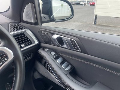 2023 BMW X7 thumbnail 33
