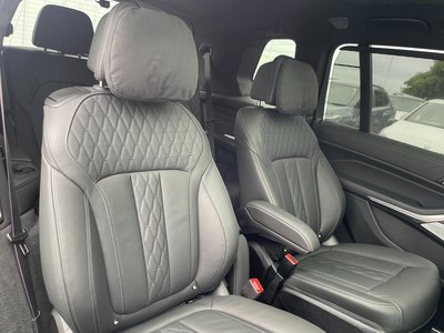 2023 BMW X7 thumbnail 56