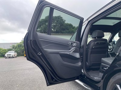2023 BMW X7 thumbnail 73