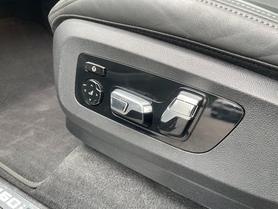 2023 BMW X7 thumbnail 78