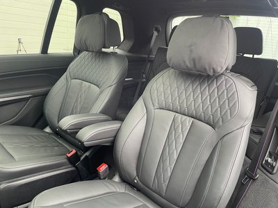 2023 BMW X7 thumbnail 71