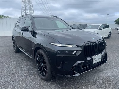 2023 BMW X7 photo 5
