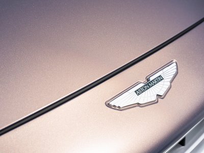صورة 3 لـ 2023 Aston Martin DBX