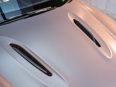 صورة 14 لـ 2023 Aston Martin DBX