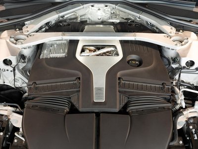صورة 13 لـ 2023 Aston Martin DBX