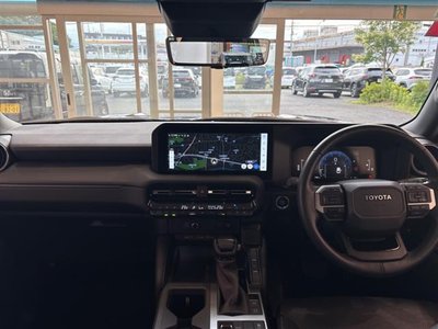صورة 3 لـ 2024 Toyota LAND CRUISER 250