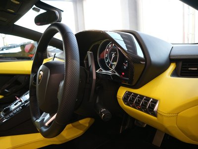 2014 Lamborghini AVENTADOR 照片 25
