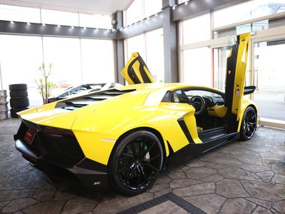 2014 Lamborghini AVENTADOR 照片 12