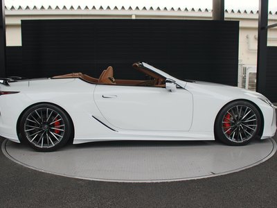 2025 Lexus LC CONVERTIBLE photo 14