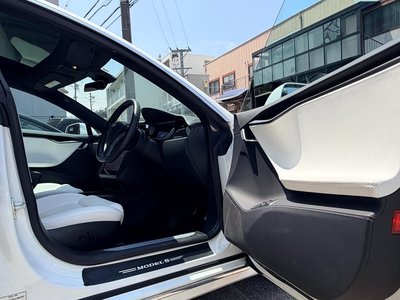2020 Tesla MODEL S 缩略图 32
