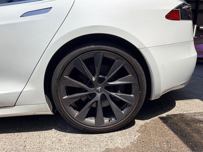 2020 Tesla MODEL S 缩略图 31