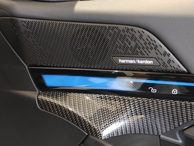2025 BMW I5 — миниатюра 57