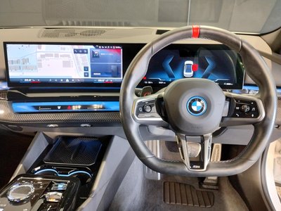 2025 BMW I5 — миниатюра 33