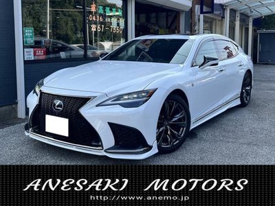 2021 Lexus LS photo 2