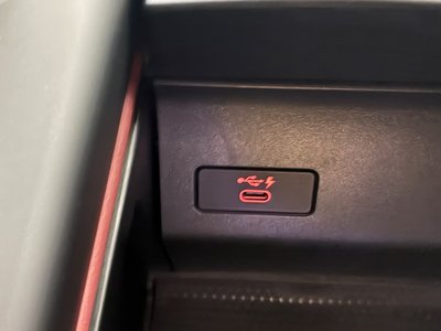 صورة مصغرة 103 لـ 2022 BMW X6