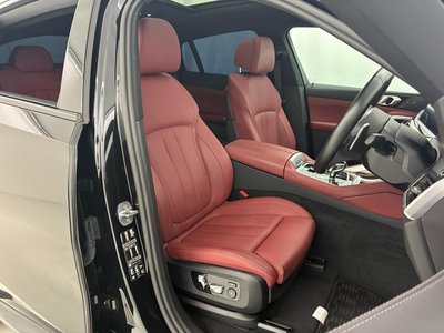 صورة 15 لـ 2022 BMW X6