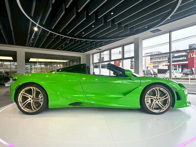 2024 Mclaren 750S SPIDER 照片 12
