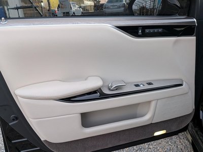 صورة 56 لـ 2018 Toyota CENTURY
