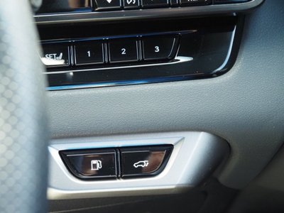 2024 Lexus RX thumbnail 63